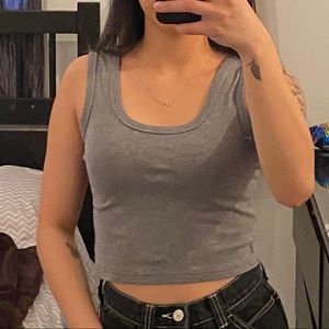 Cropped tank top